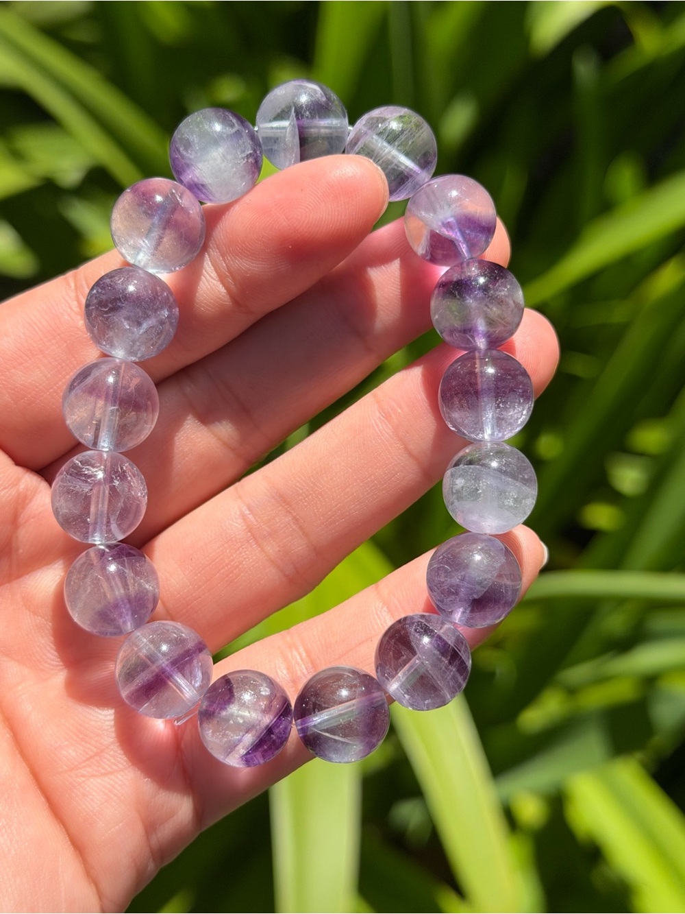 12mm stretchable banded purple fluorite bracelet 1585 - Picture 4 of 9